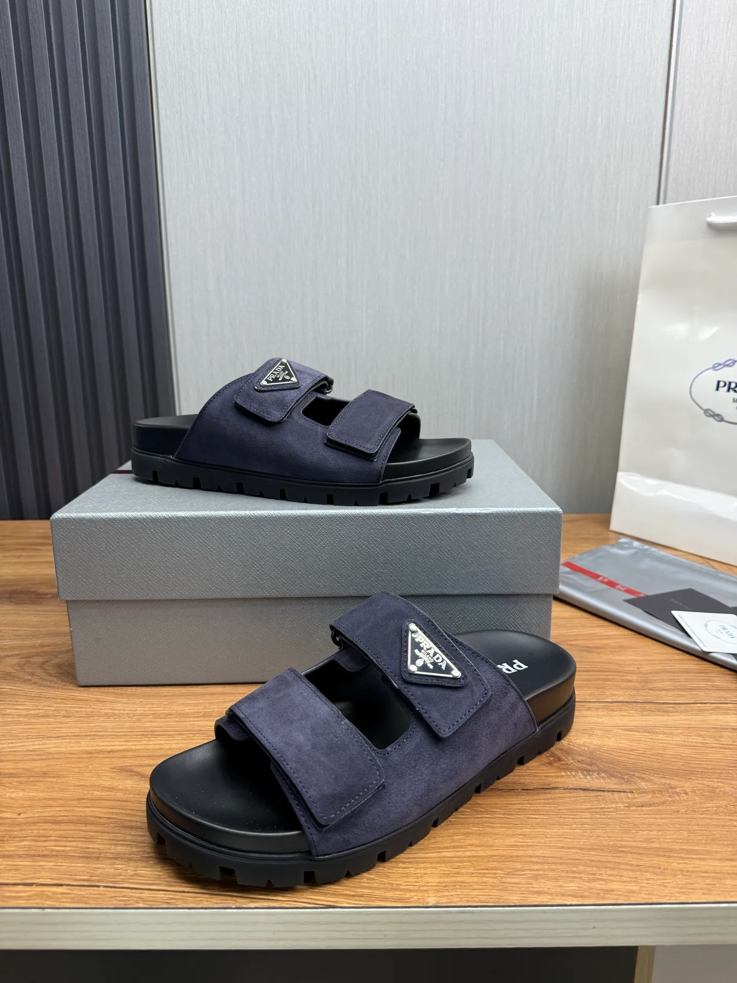 Men's shoes 💰440💰 ＰＲＡＤＡPrada - popular men's slippers hot sale 🔥 🩴Official website one to one production 38-45 sizes 45 46 🉑️Customized!